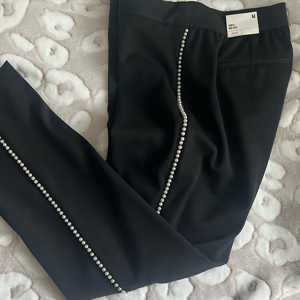 Dress pants with pearls